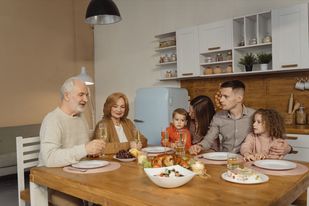 10 Sunday Rituals That Defined American Family Life