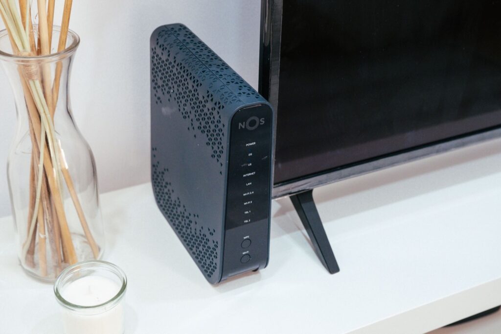 How Does Wi-Fi Actually Work? 7 Everyday Technologies Explained